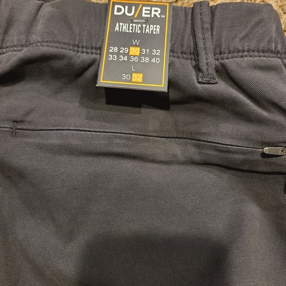DU/ER Live Free Flex Mens Pant Charcoal NWT 30/32 - Picture 2 of 8